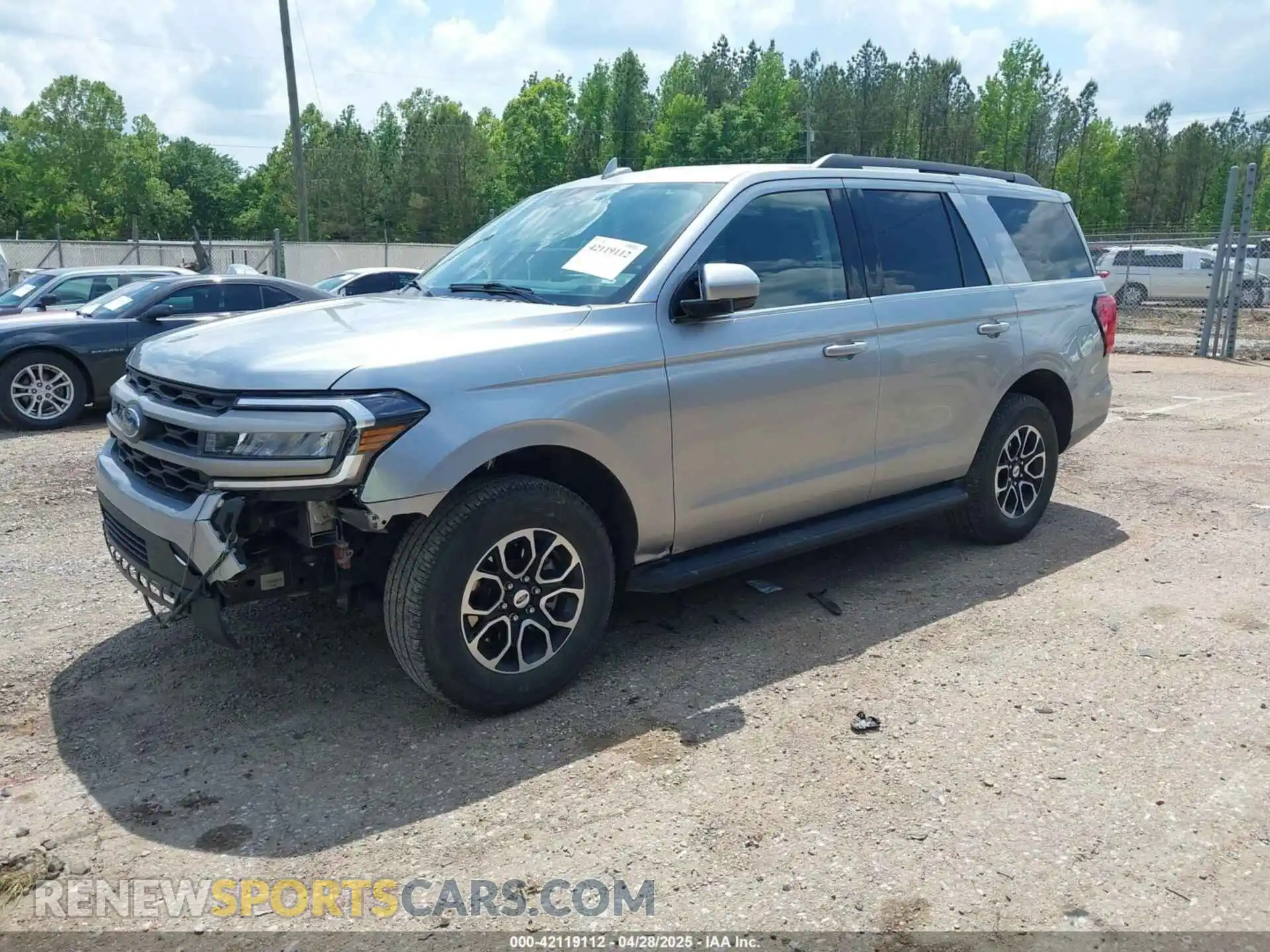 2 fotografías del automóvil dañado 1FMJU1J89REA25669 FORD EXPEDITION 2024