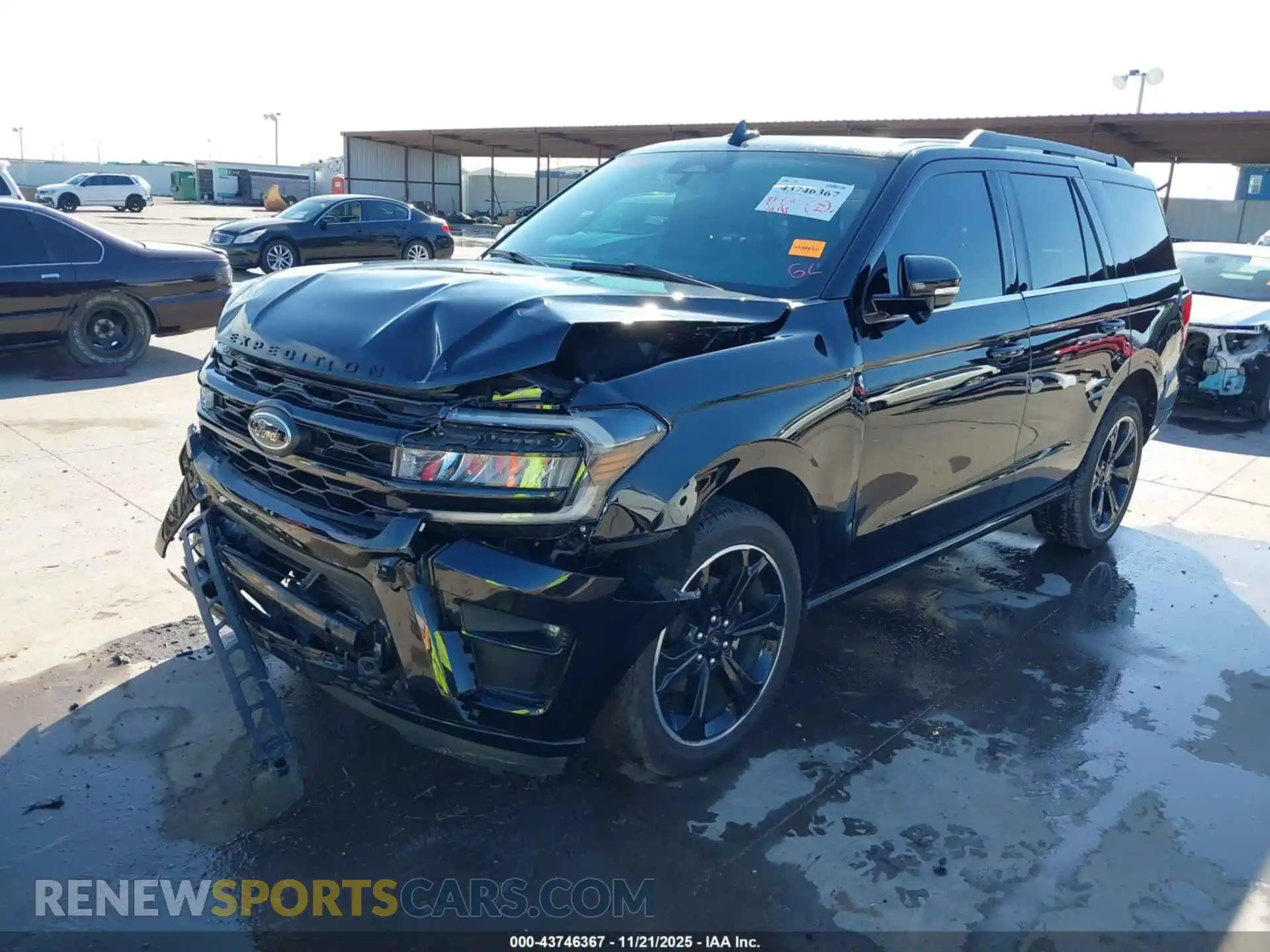 2 Photograph of a damaged car 1FMJU2A89REA51355 FORD EXPEDITION 2024