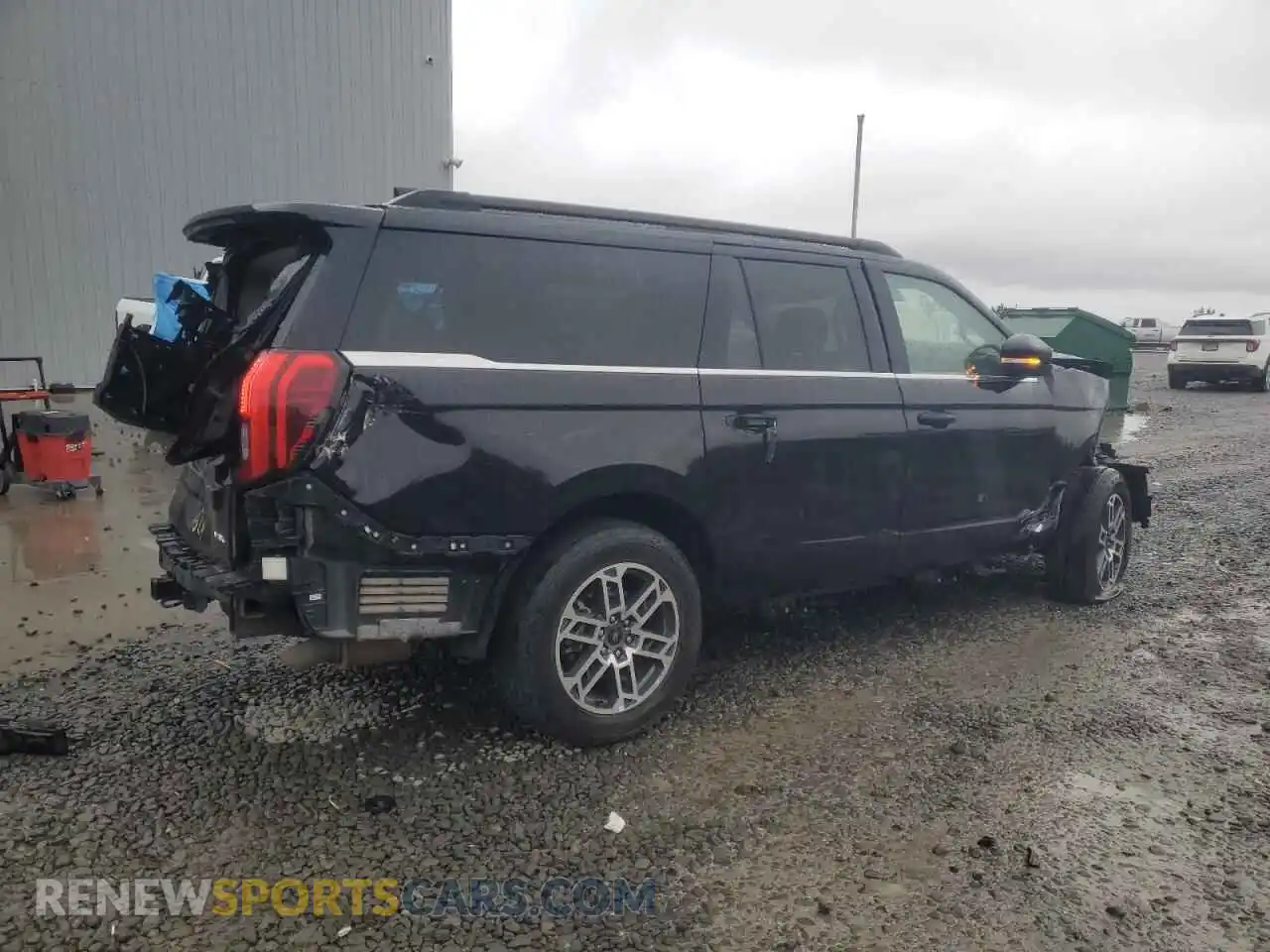 3 Photograph of a damaged car 1FMJK1J82SEA13875 FORD EXPEDITION 2025
