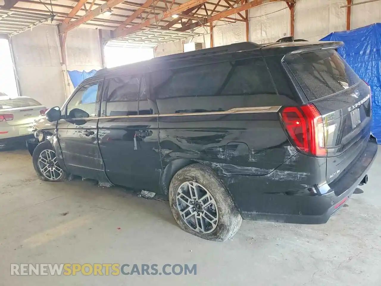 2 fotografías del automóvil dañado 1FMJK1J82SEA22091 FORD EXPEDITION 2025
