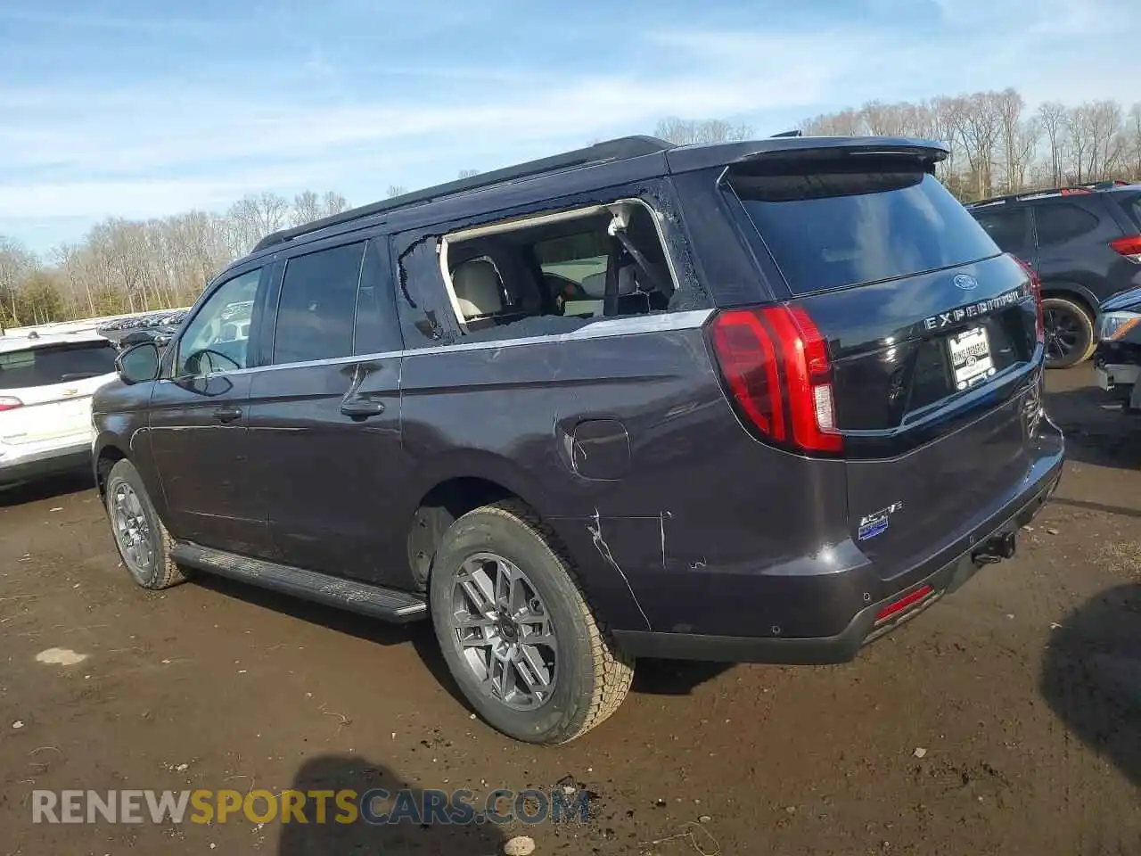 2 Photograph of a damaged car 1FMJK1J87SEA53403 FORD EXPEDITION 2025
