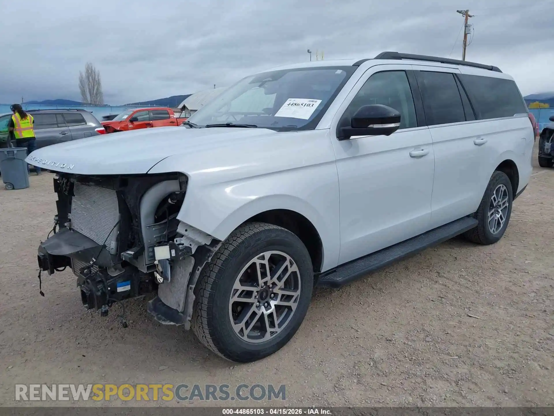 2 Photograph of a damaged car 1FMJK1J88SEA13010 FORD EXPEDITION 2025