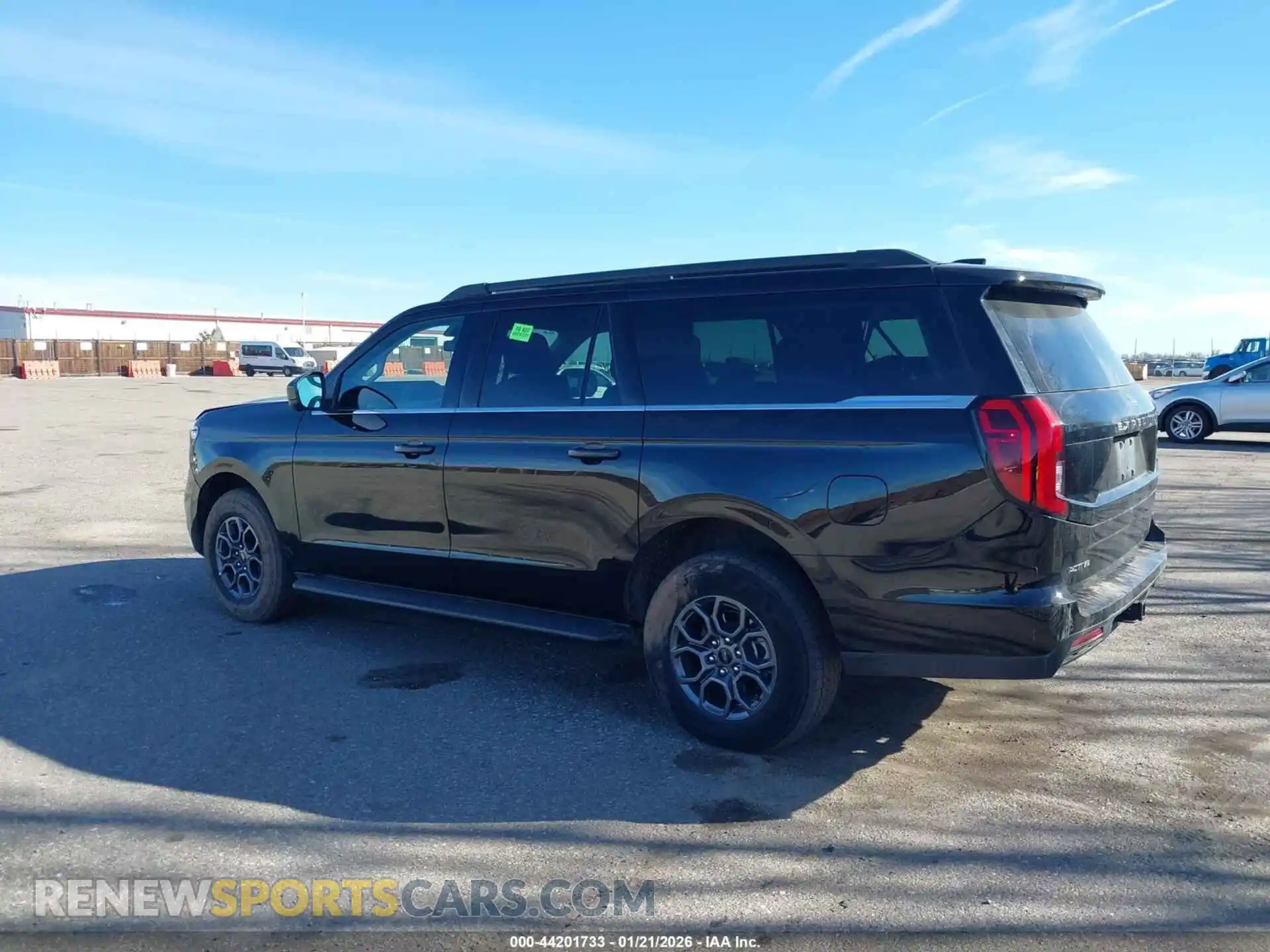 3 Photograph of a damaged car 1FMJK1J88SEA19051 FORD EXPEDITION 2025