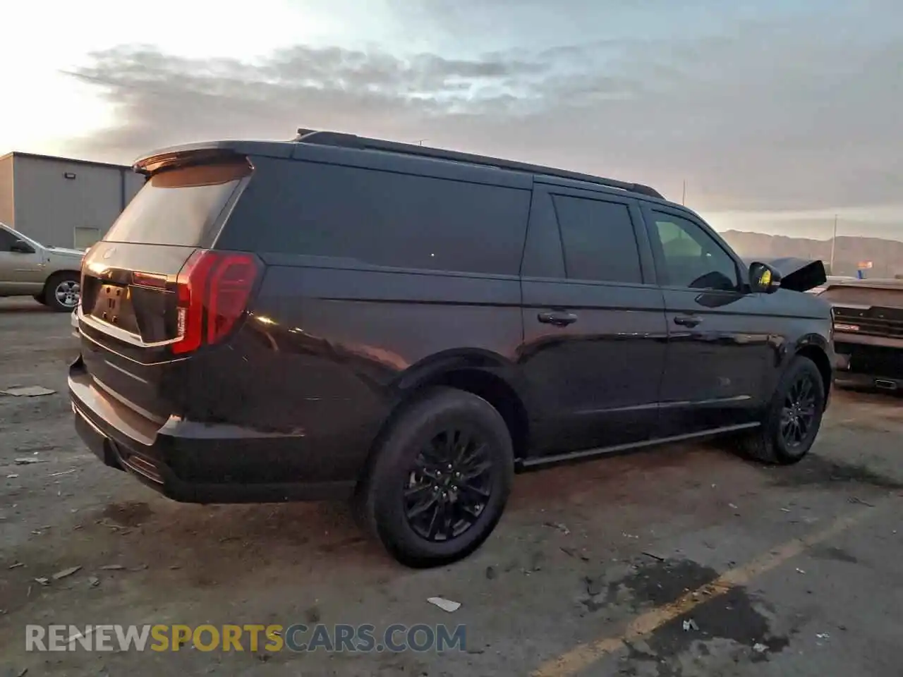 3 Photograph of a damaged car 1FMJK1M82SEA06646 FORD EXPEDITION 2025