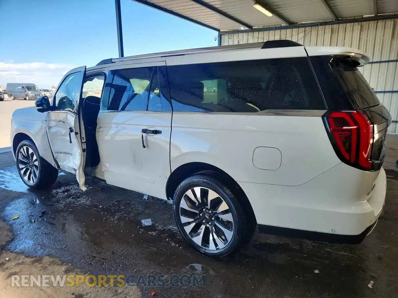 2 Photograph of a damaged car 1FMJK1M84SEA12691 FORD EXPEDITION 2025