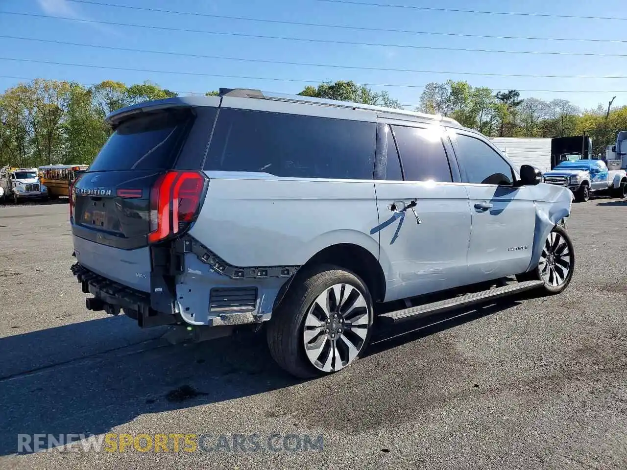 3 Photograph of a damaged car 1FMJK1M89SEA45153 FORD EXPEDITION 2025