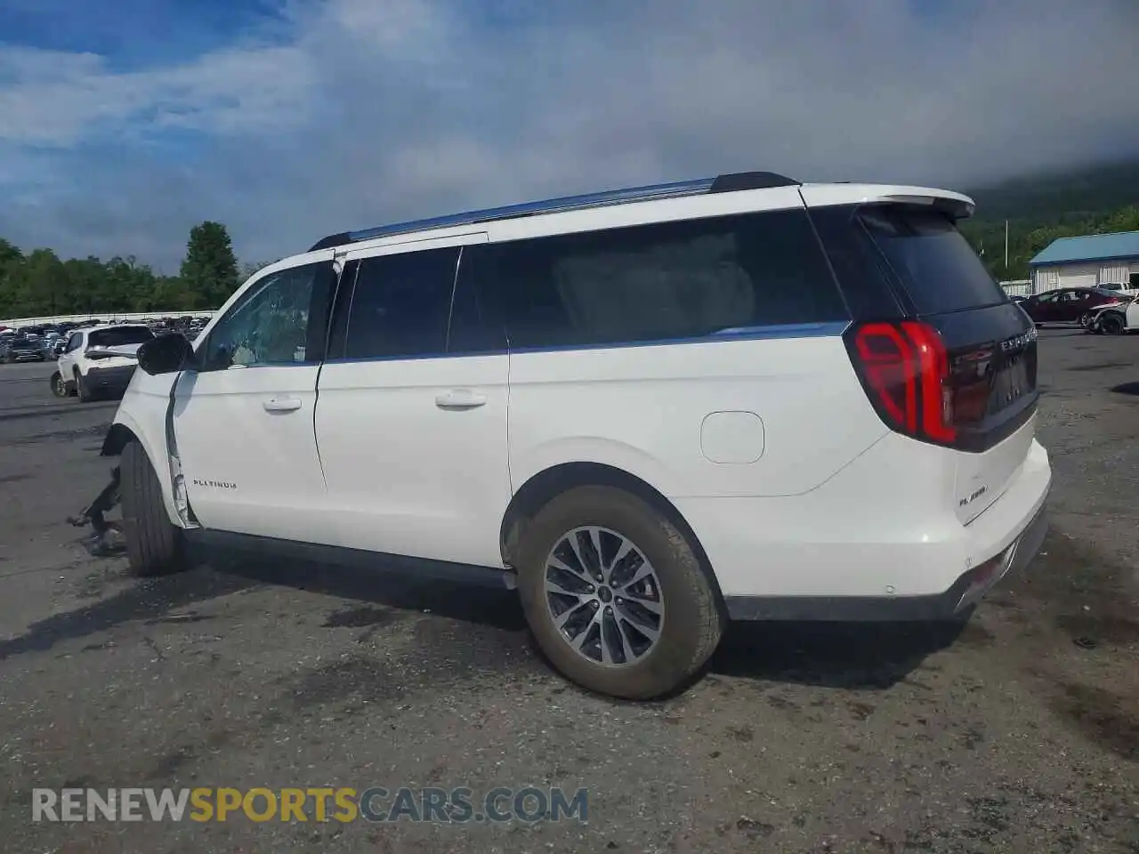 2 Photograph of a damaged car 1FMJK1M8XSEA45405 FORD EXPEDITION 2025