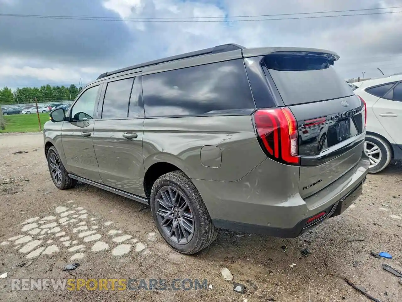 2 Photograph of a damaged car 1FMJK1MG7SEA00722 FORD EXPEDITION 2025