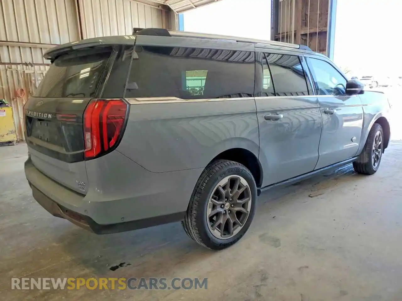 3 Photograph of a damaged car 1FMJK1P82SEA21613 FORD EXPEDITION 2025