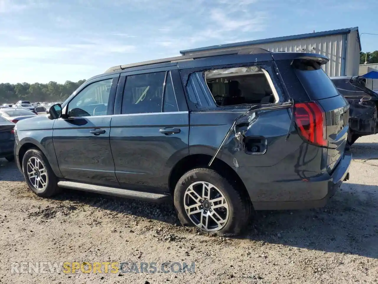 2 Photograph of a damaged car 1FMJU1H82SEA30546 FORD EXPEDITION 2025