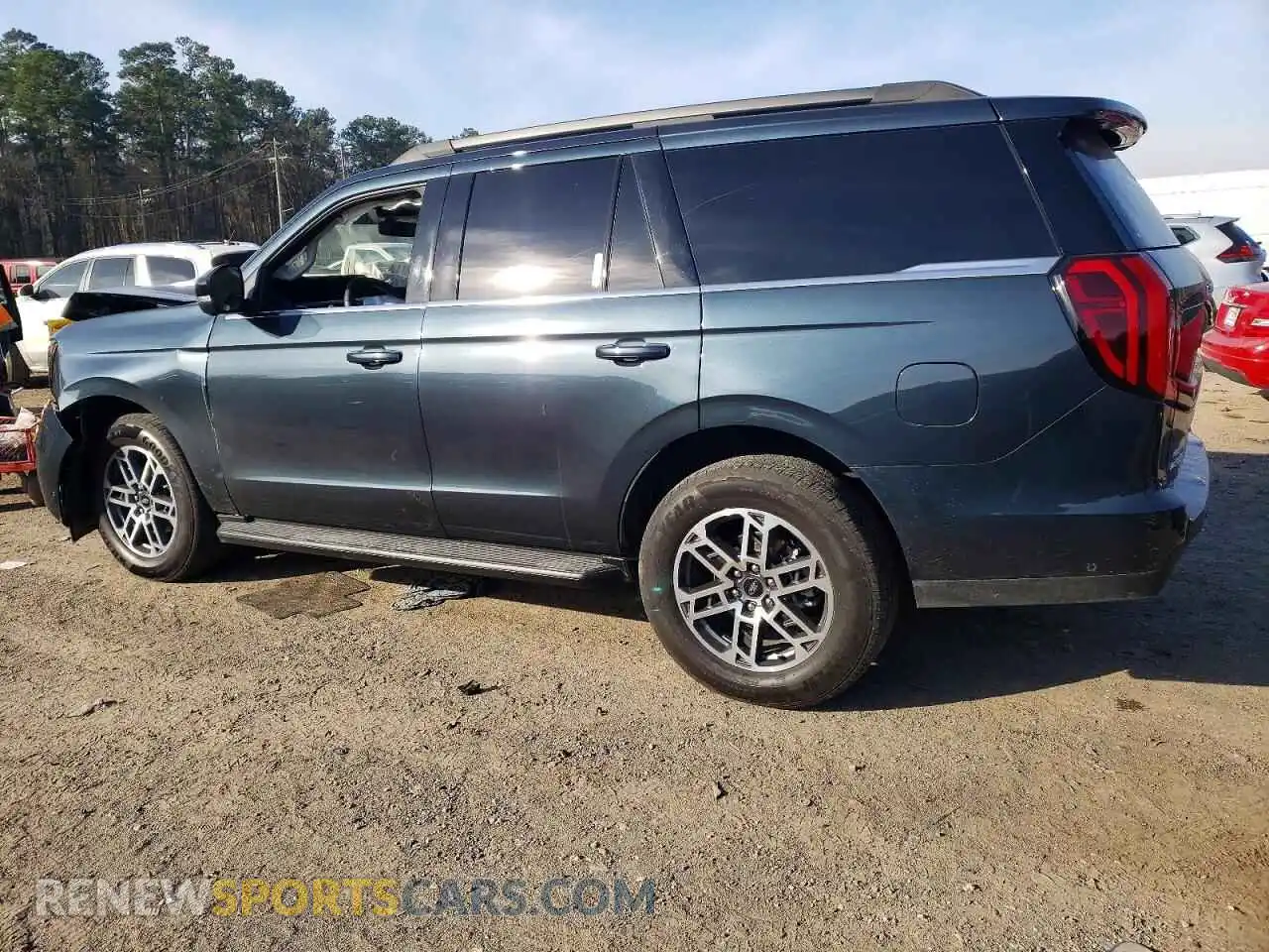 2 Photograph of a damaged car 1FMJU1H87SEA25083 FORD EXPEDITION 2025