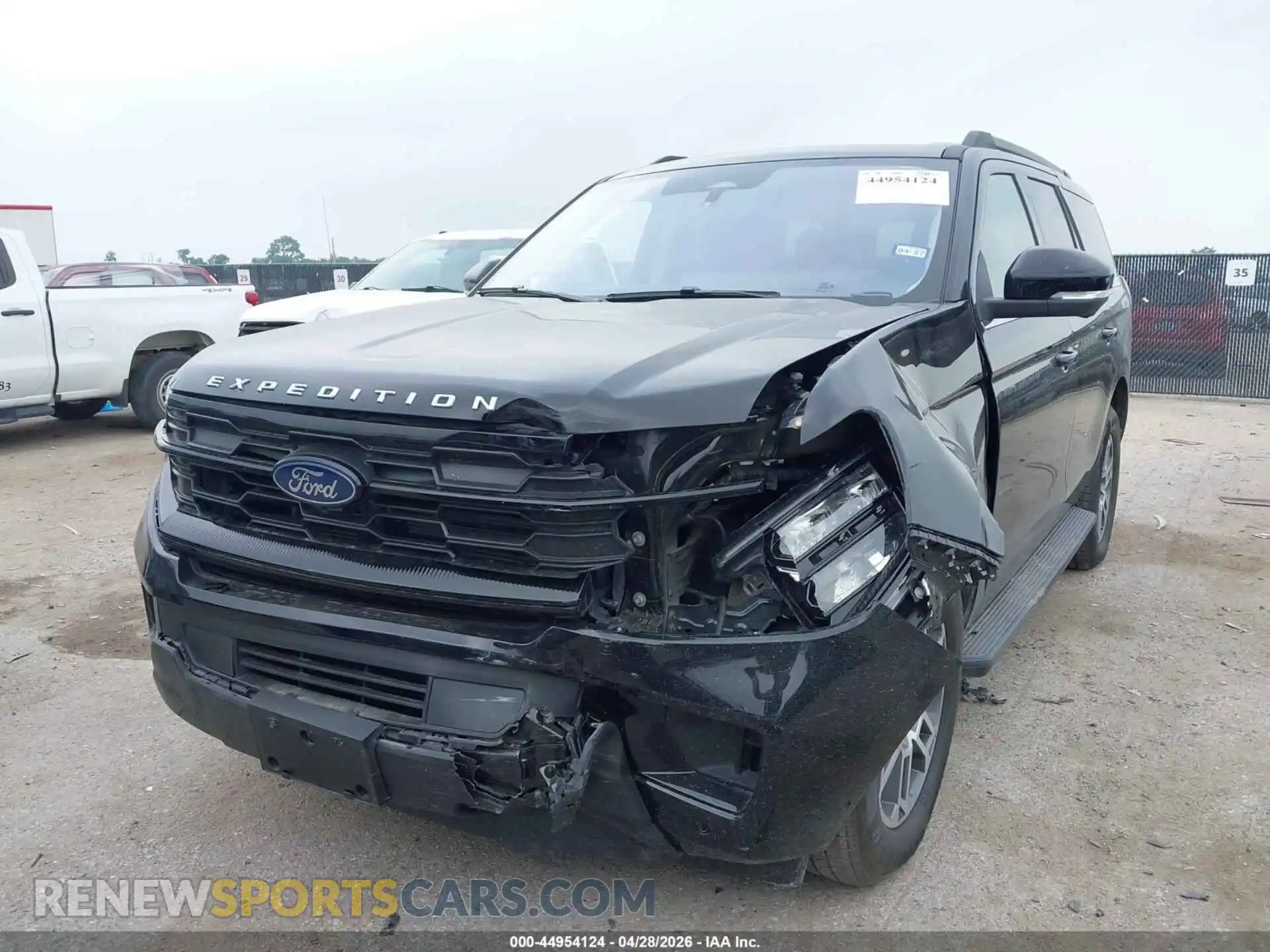 2 Фотография поврежденного автомобиля 1FMJU1H8XSEA17138 FORD EXPEDITION 2025