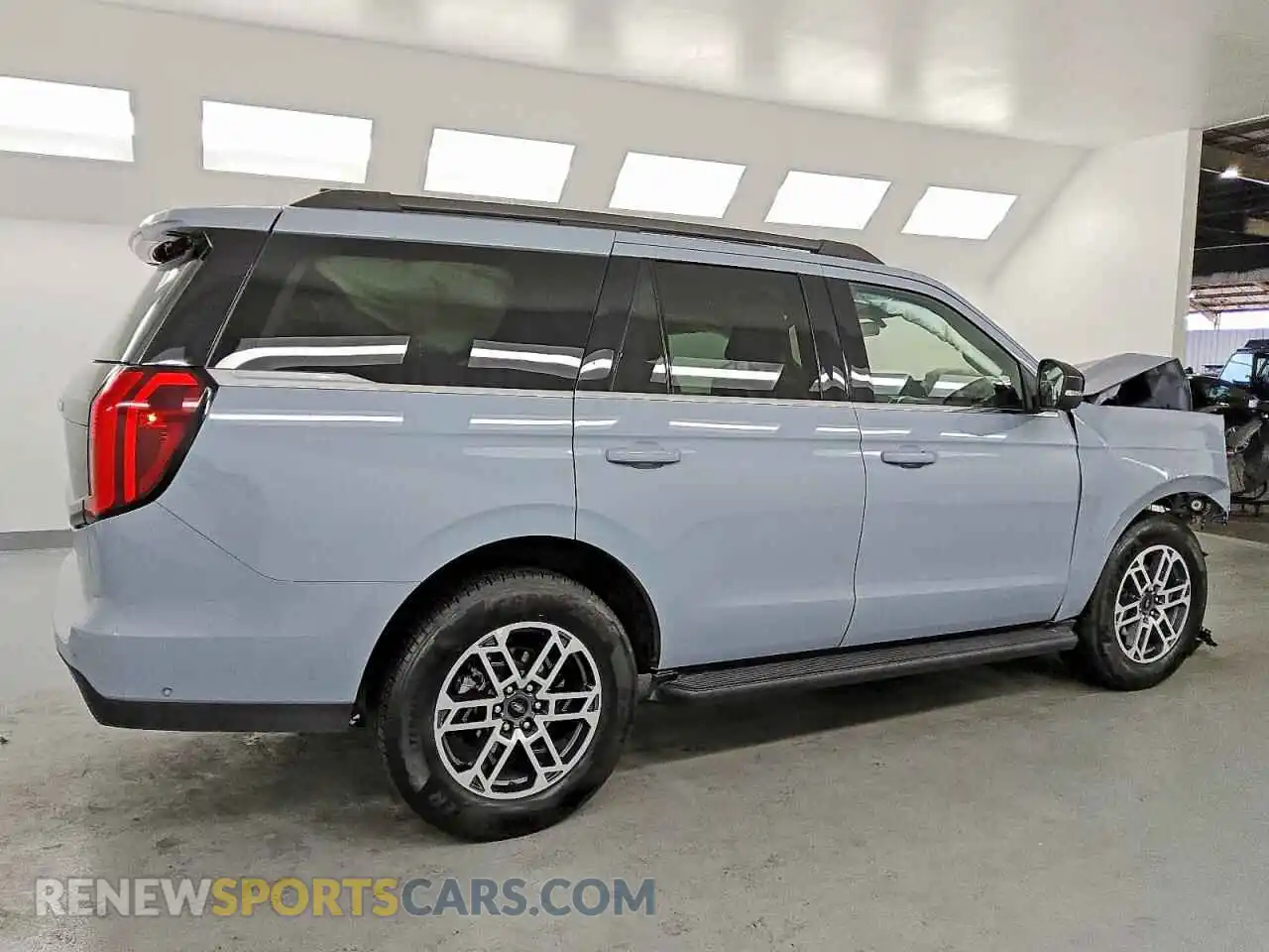 3 Photograph of a damaged car 1FMJU1H8XSEA30679 FORD EXPEDITION 2025