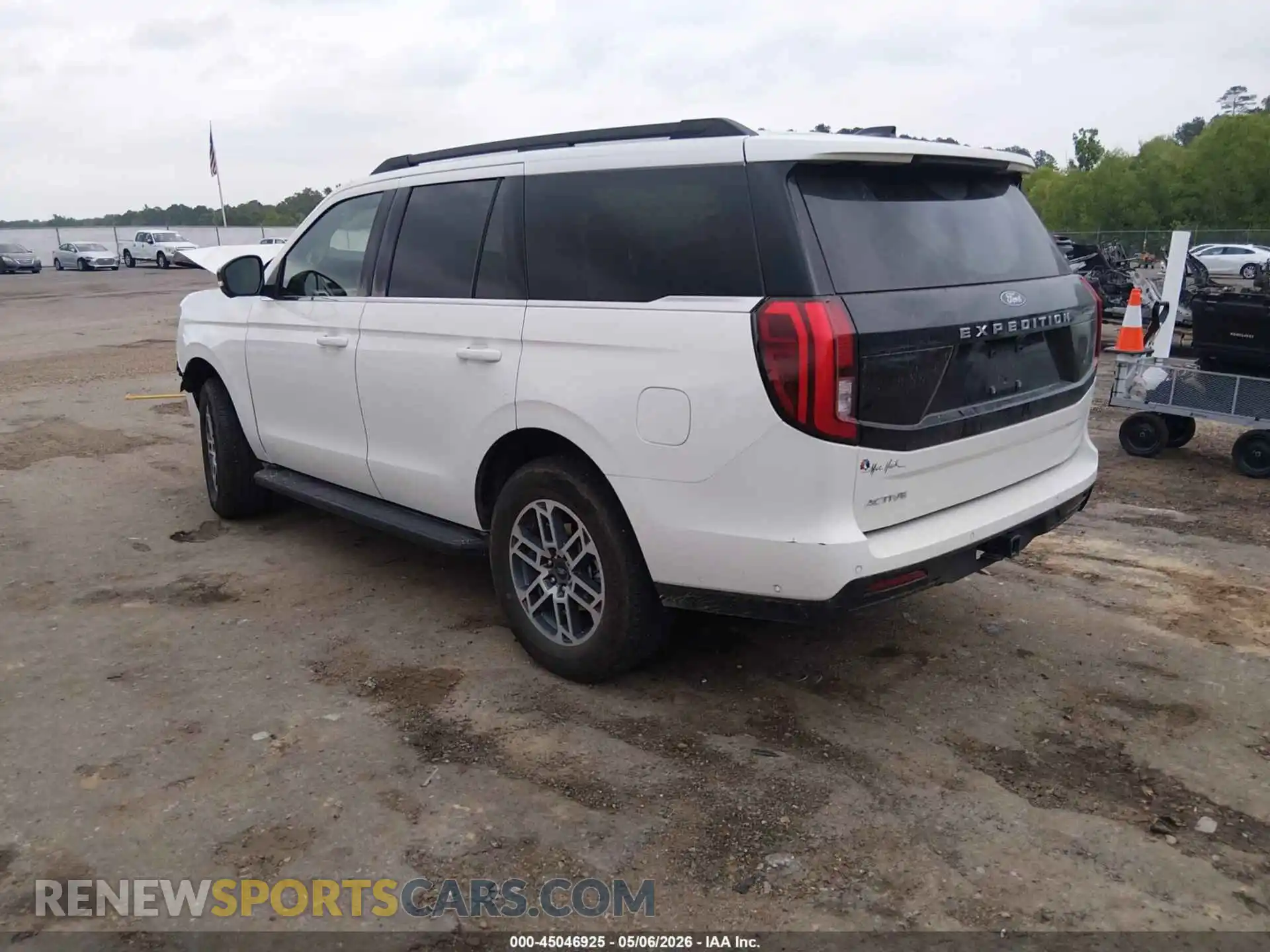 3 fotografías del automóvil dañado 1FMJU1H8XSEA58482 FORD EXPEDITION 2025