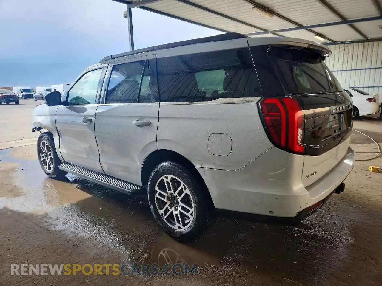 2 Фотография поврежденного автомобиля 1FMJU1J83SEA38133 FORD EXPEDITION 2025