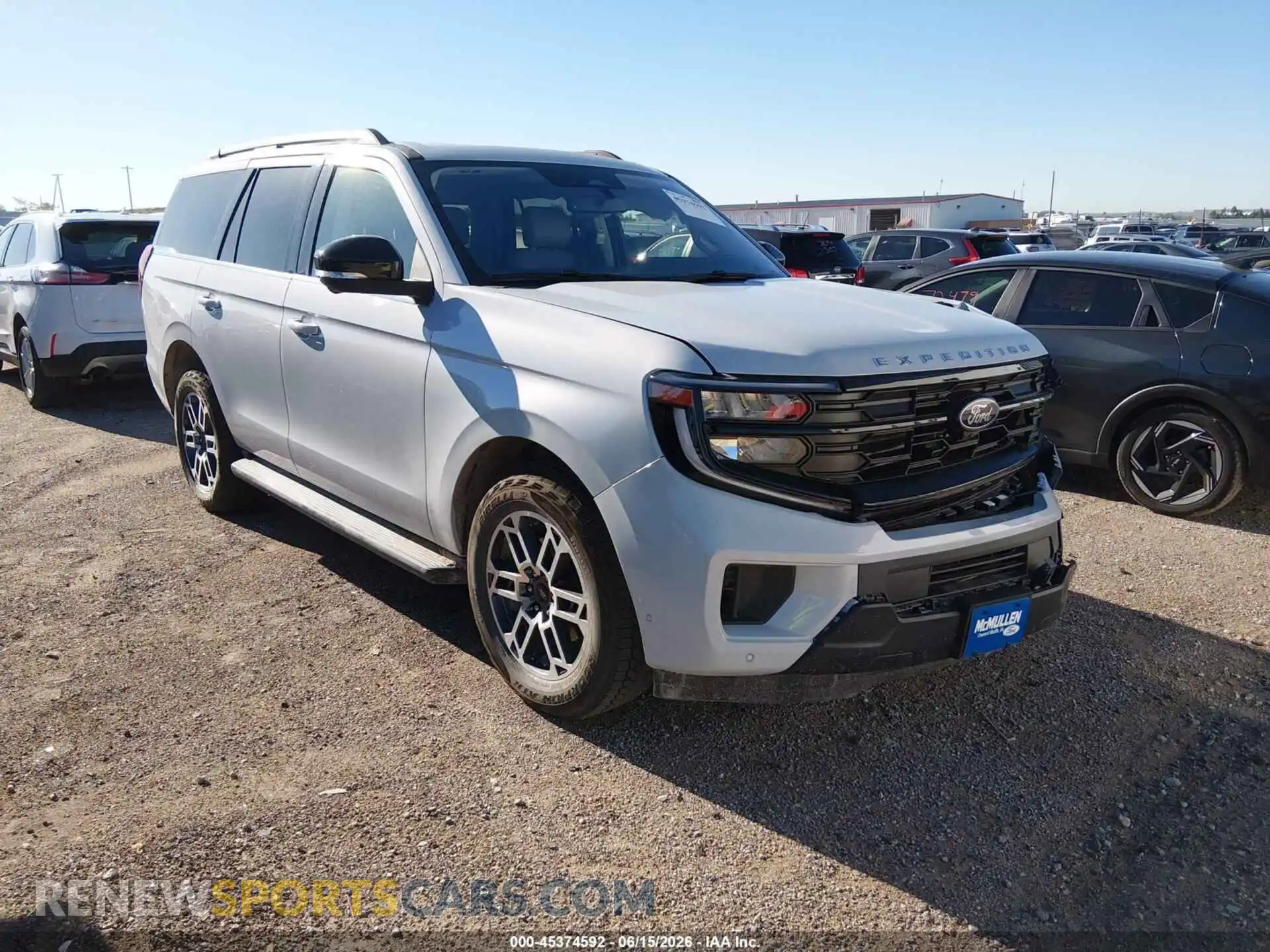 1 Photograph of a damaged car 1FMJU1J89SEA62694 FORD EXPEDITION 2025