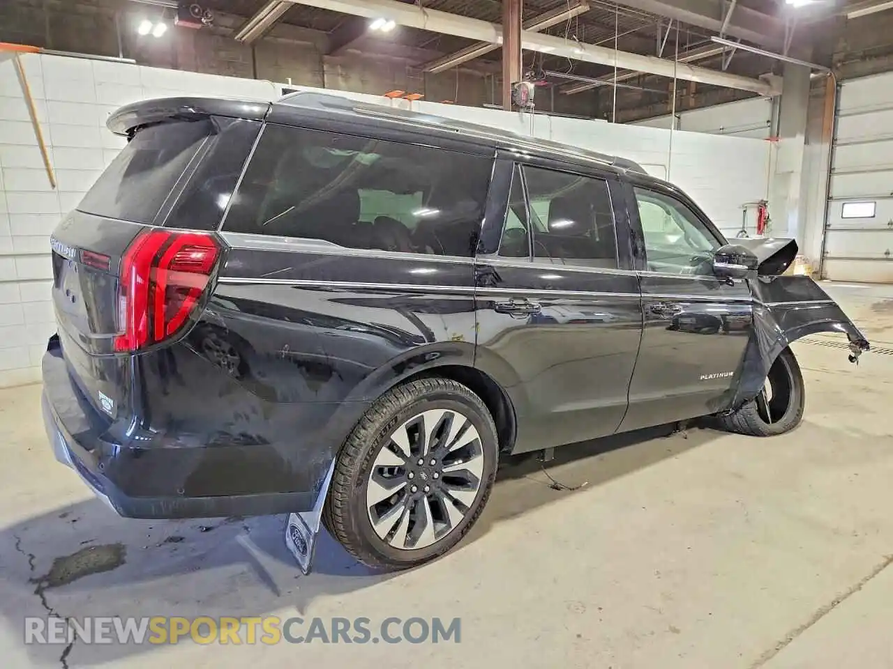 3 Photograph of a damaged car 1FMJU1M81SEA62037 FORD EXPEDITION 2025