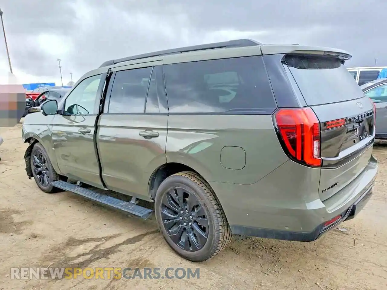 2 Photograph of a damaged car 1FMJU1M85SEA01211 FORD EXPEDITION 2025