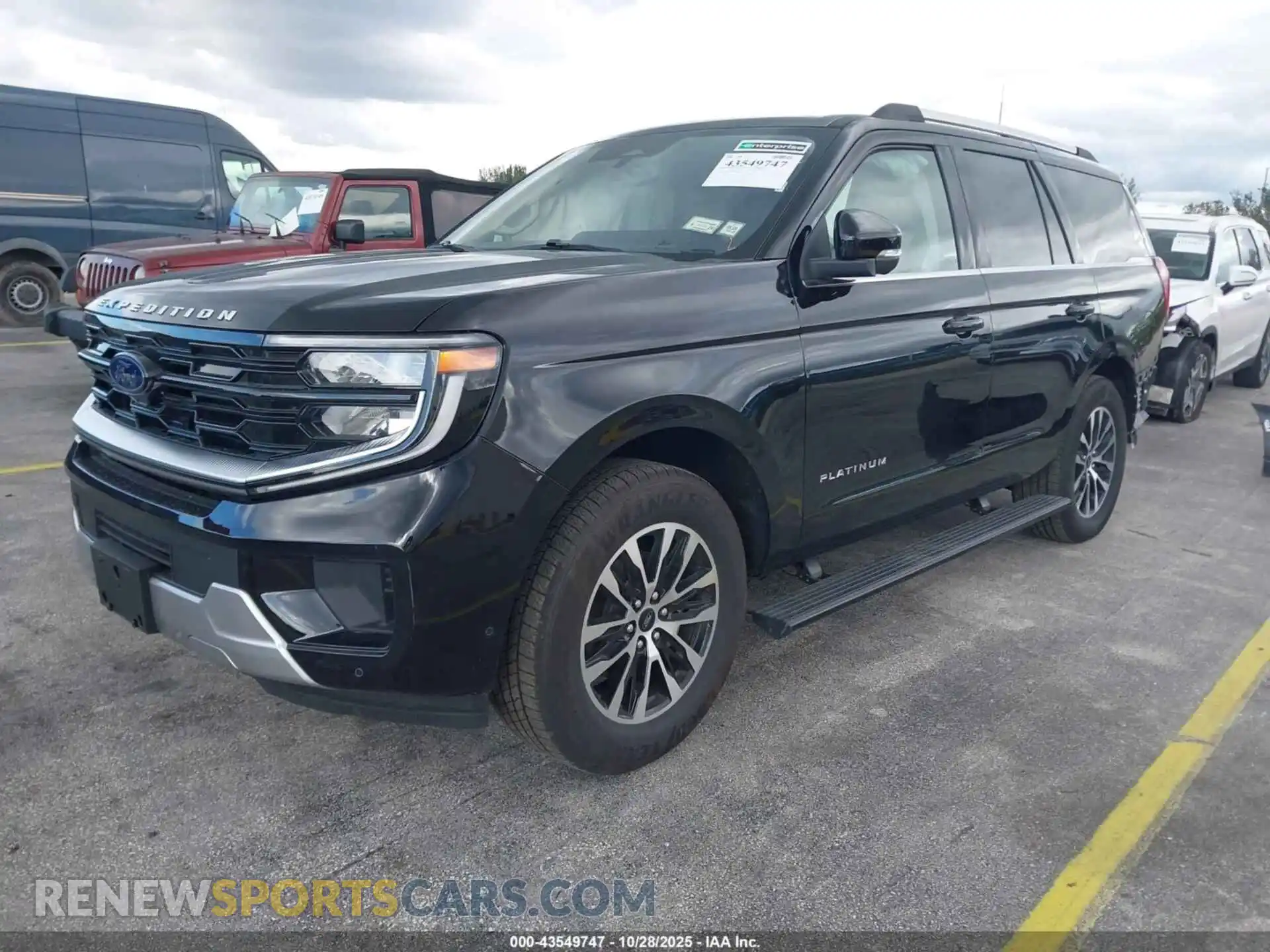 2 Photograph of a damaged car 1FMJU1M85SEA48271 FORD EXPEDITION 2025