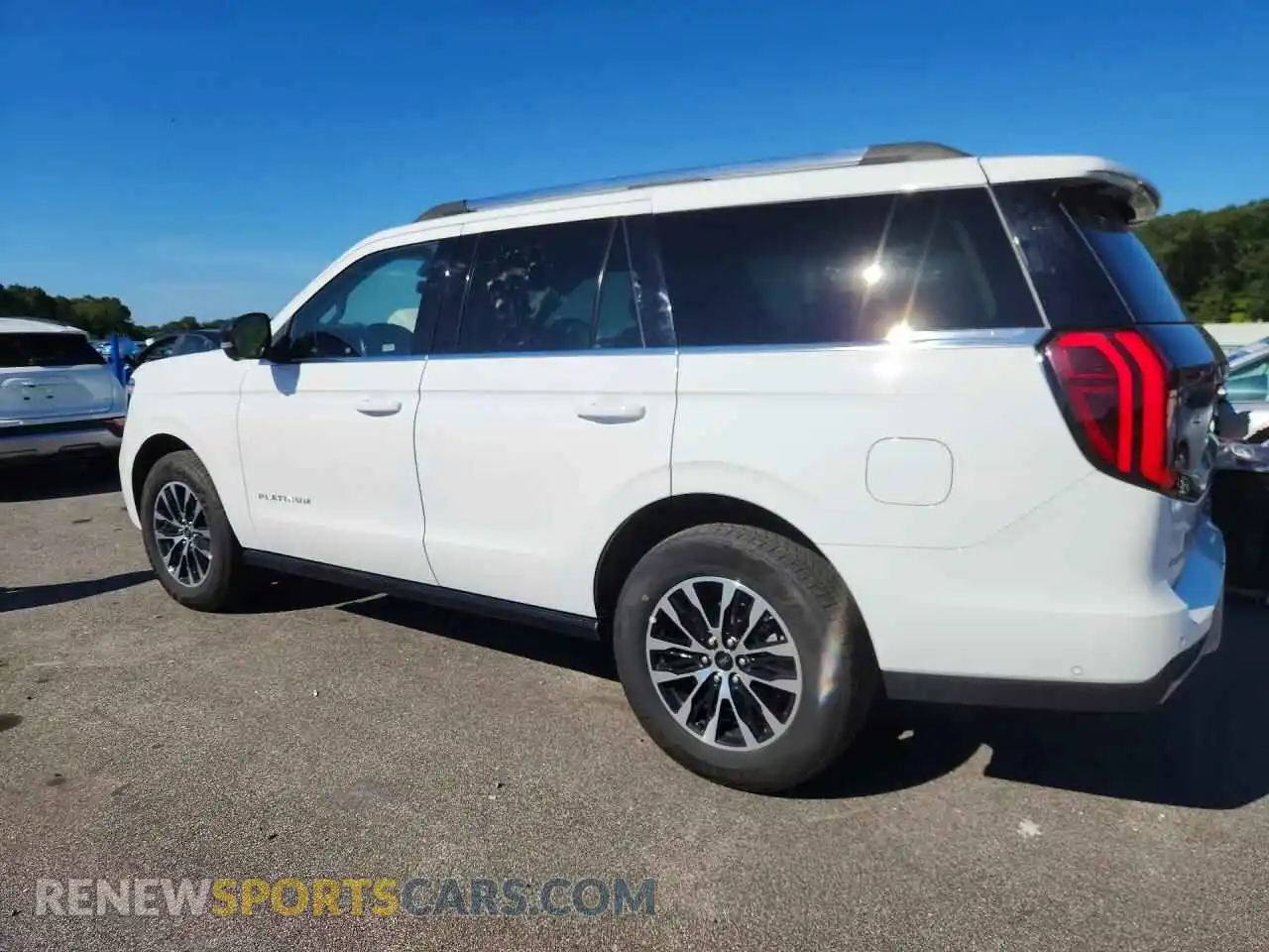 2 fotografías del automóvil dañado 1FMJU1M87SEA07916 FORD EXPEDITION 2025