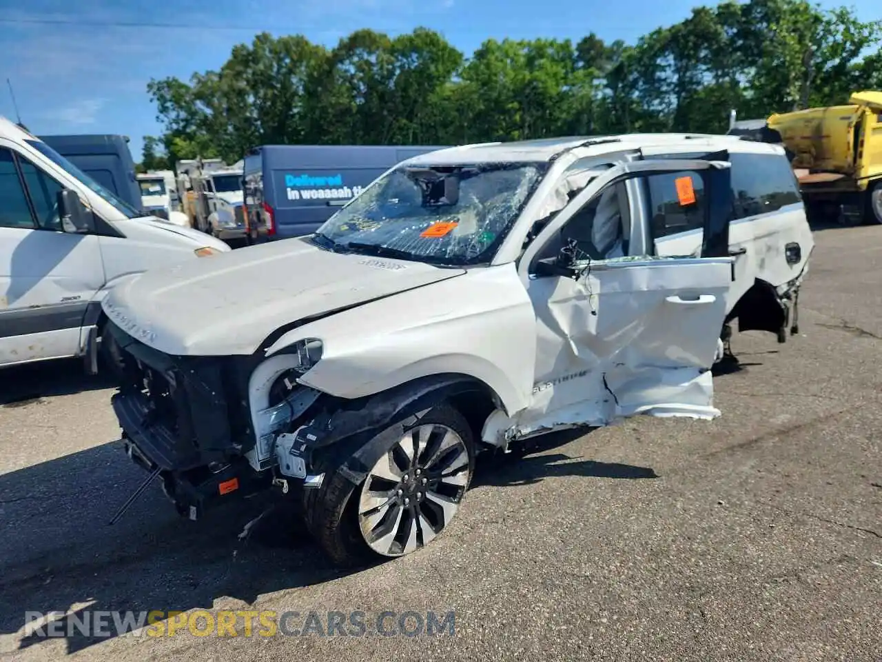 1 Photograph of a damaged car 1FMJU1M8XSEA02094 FORD EXPEDITION 2025
