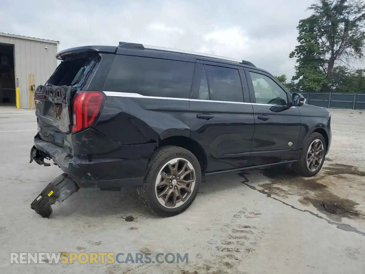 3 Photograph of a damaged car 1FMJU1P87SEA07510 FORD EXPEDITION 2025