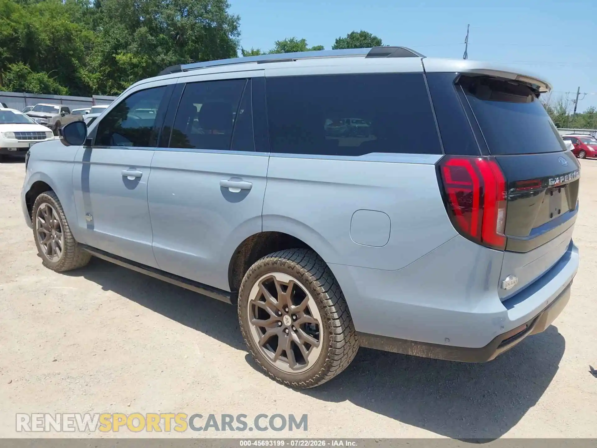 3 Фотография поврежденного автомобиля 1FMJU1P89SEA11736 FORD EXPEDITION 2025
