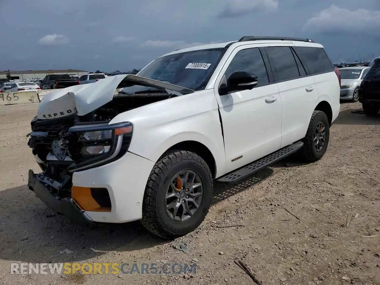 1 Photograph of a damaged car 1FMJU1RG3SEA04172 FORD EXPEDITION 2025