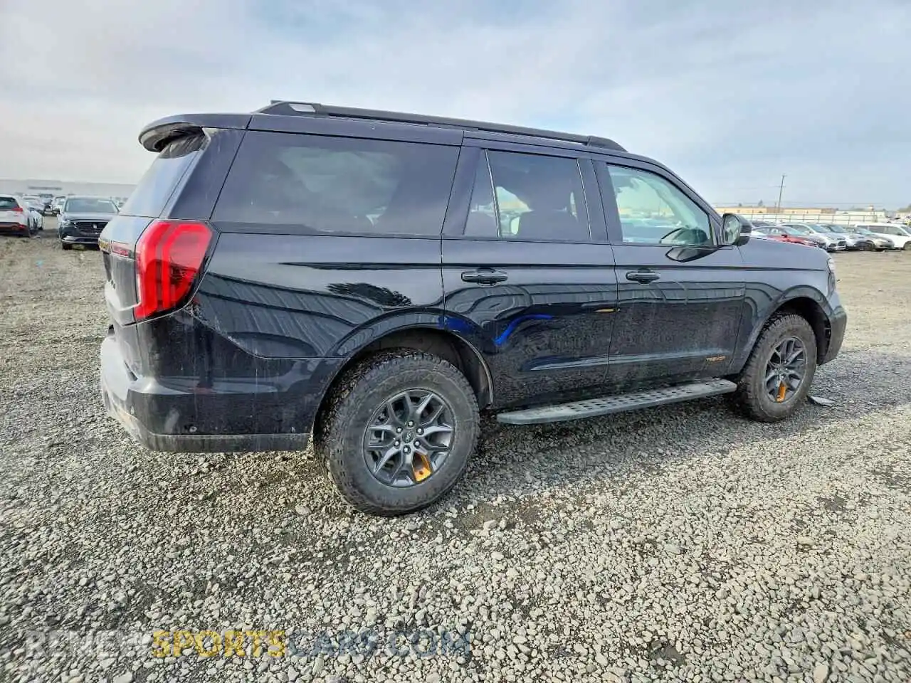 3 Photograph of a damaged car 1FMJU1RG3SEA04527 FORD EXPEDITION 2025
