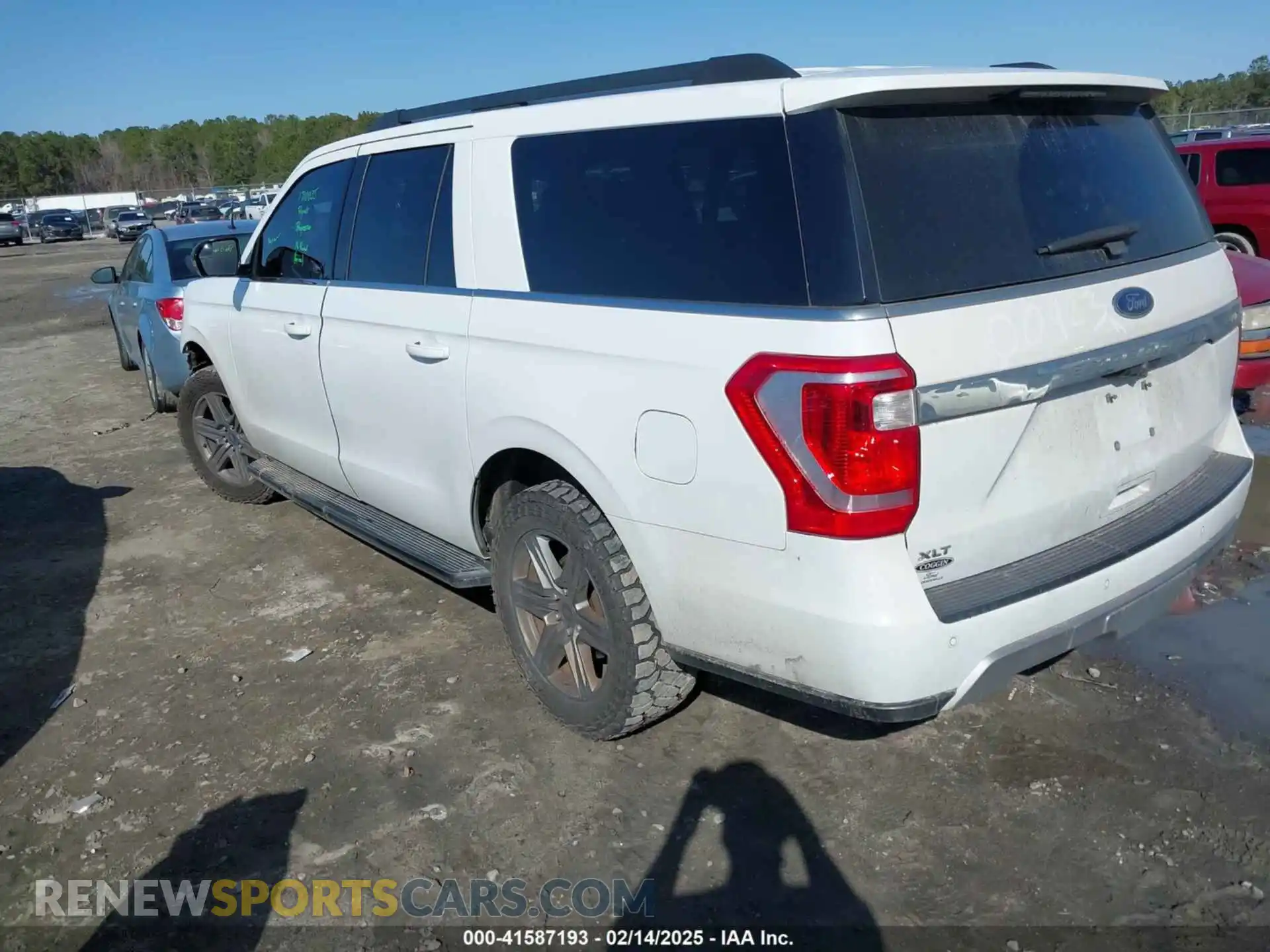 3 Photograph of a damaged car 1FMJK1HT0KEA51017 FORD EXPEDITION MAX 2019
