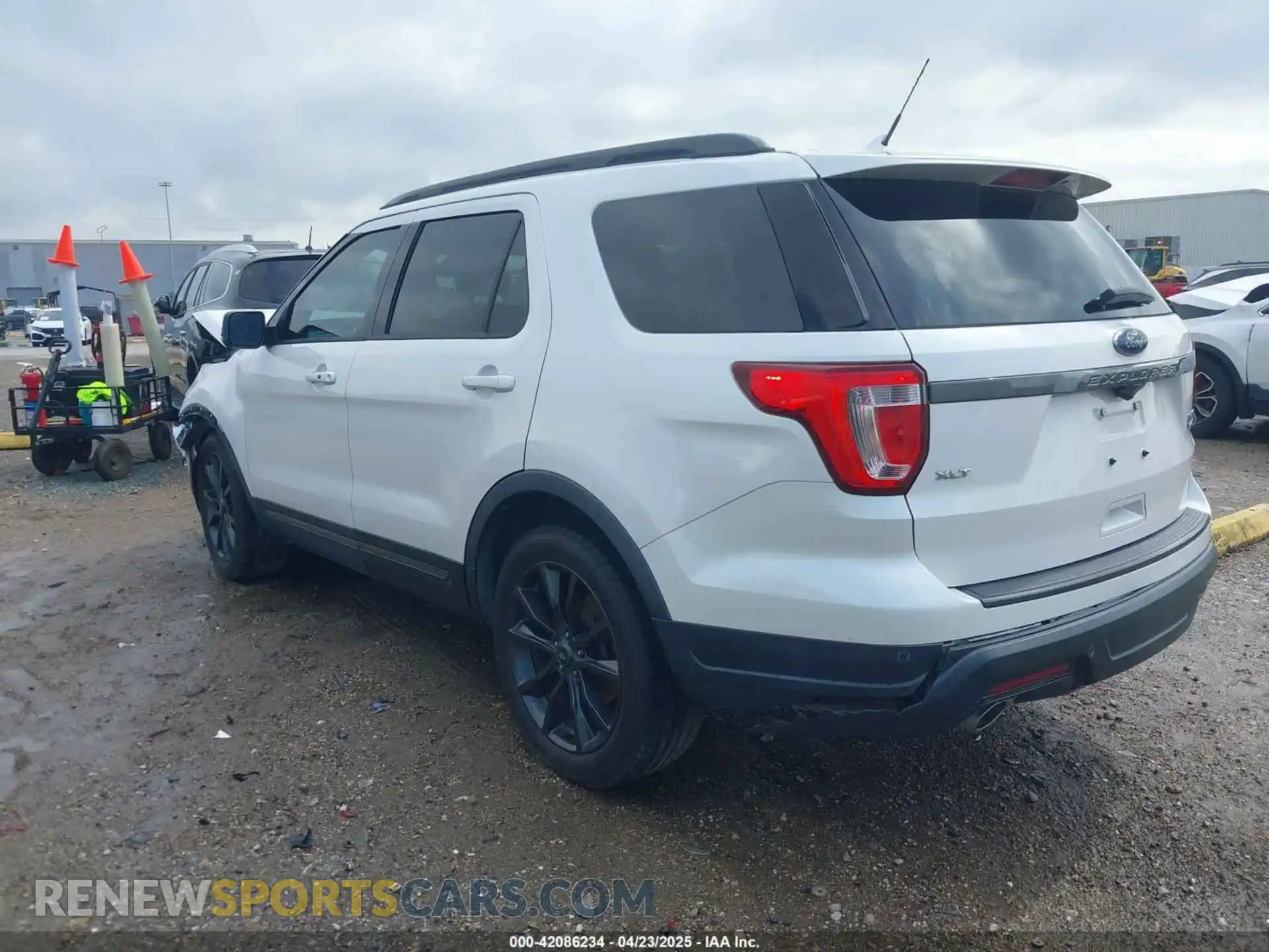 3 Photograph of a damaged car 1FM5K7D80KGA21140 FORD EXPLORER 2019