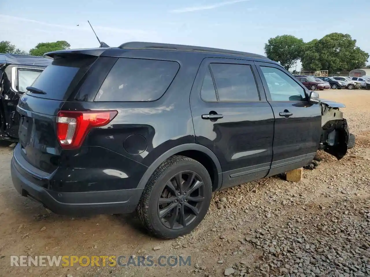 3 Photograph of a damaged car 1FM5K7D81KGA57970 FORD EXPLORER 2019