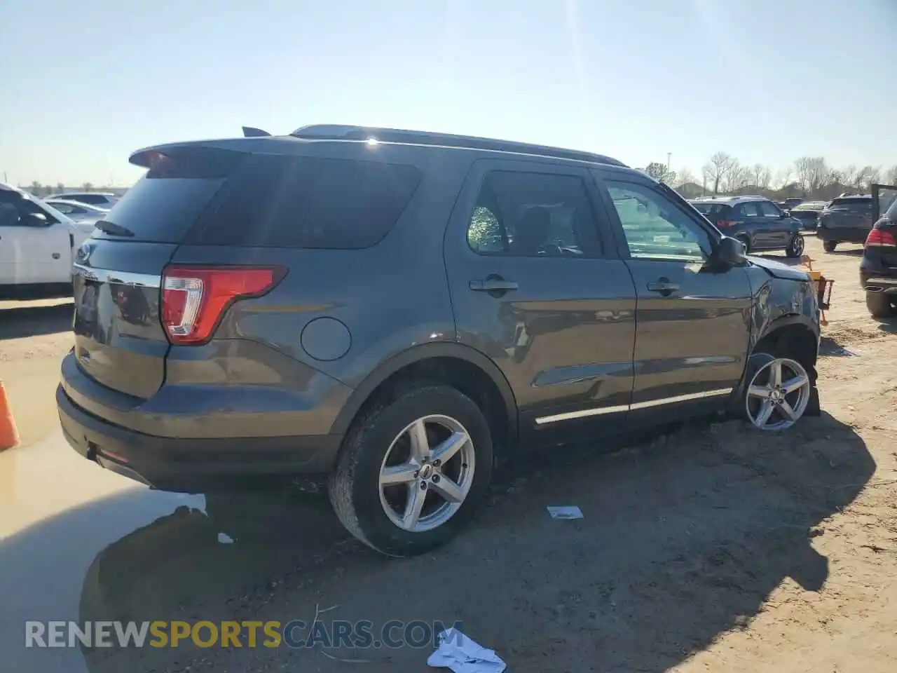 3 Photograph of a damaged car 1FM5K7D82KGB02379 FORD EXPLORER 2019