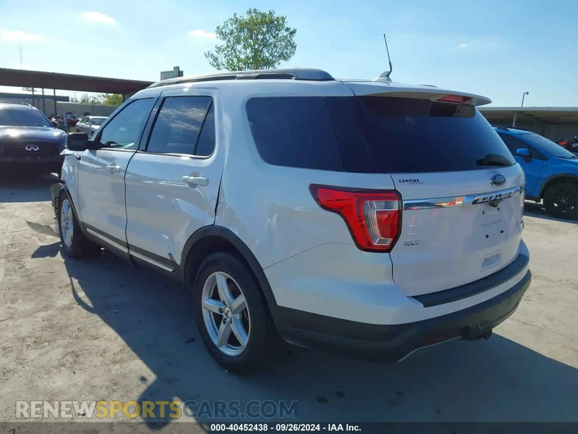 3 Фотография поврежденного автомобиля 1FM5K7D83KGA27725 FORD EXPLORER 2019
