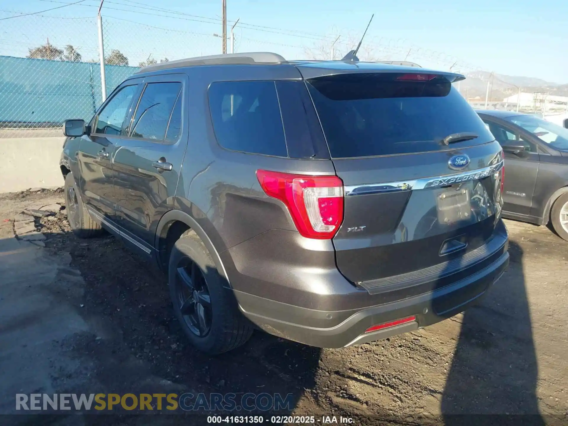 3 Photograph of a damaged car 1FM5K7D83KGA60594 FORD EXPLORER 2019