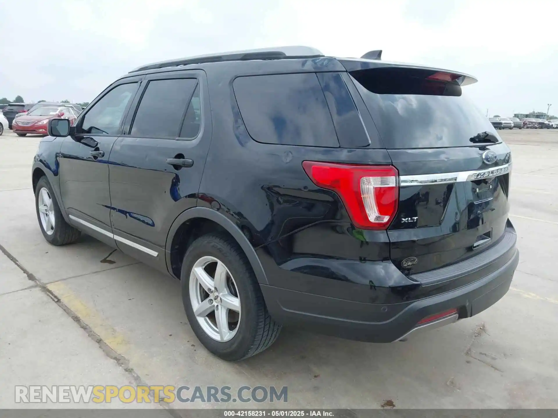 3 Photograph of a damaged car 1FM5K7D85KGB06880 FORD EXPLORER 2019