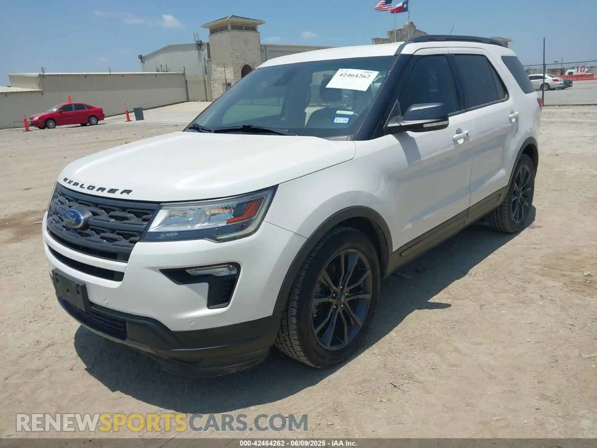 2 Photograph of a damaged car 1FM5K7D86KGA27590 FORD EXPLORER 2019