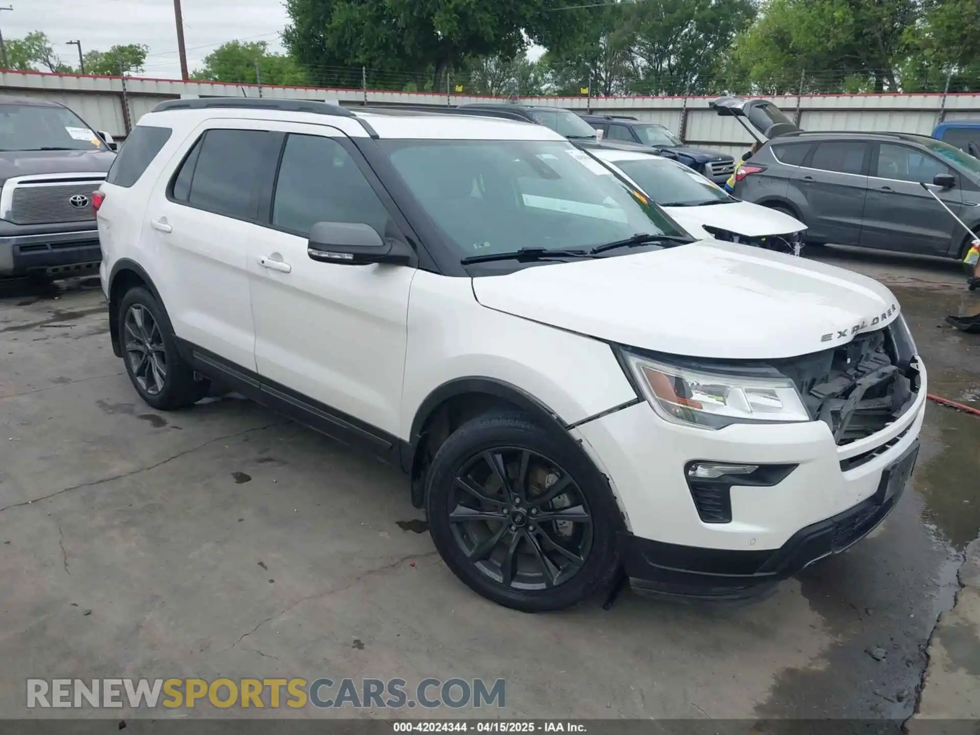 1 Photograph of a damaged car 1FM5K7D87KGA09776 FORD EXPLORER 2019