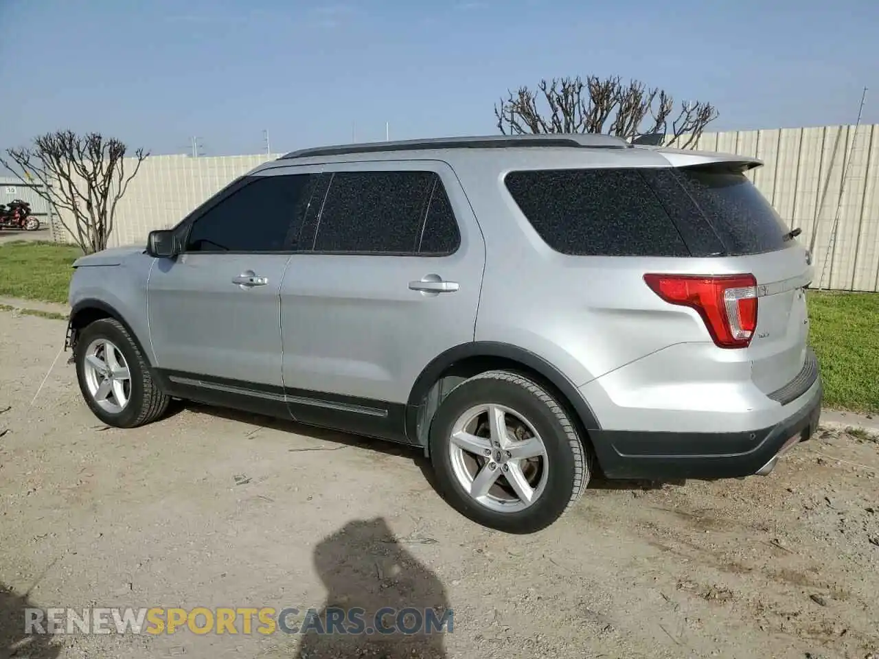 2 fotografías del automóvil dañado 1FM5K7DH7KGA08207 FORD EXPLORER 2019