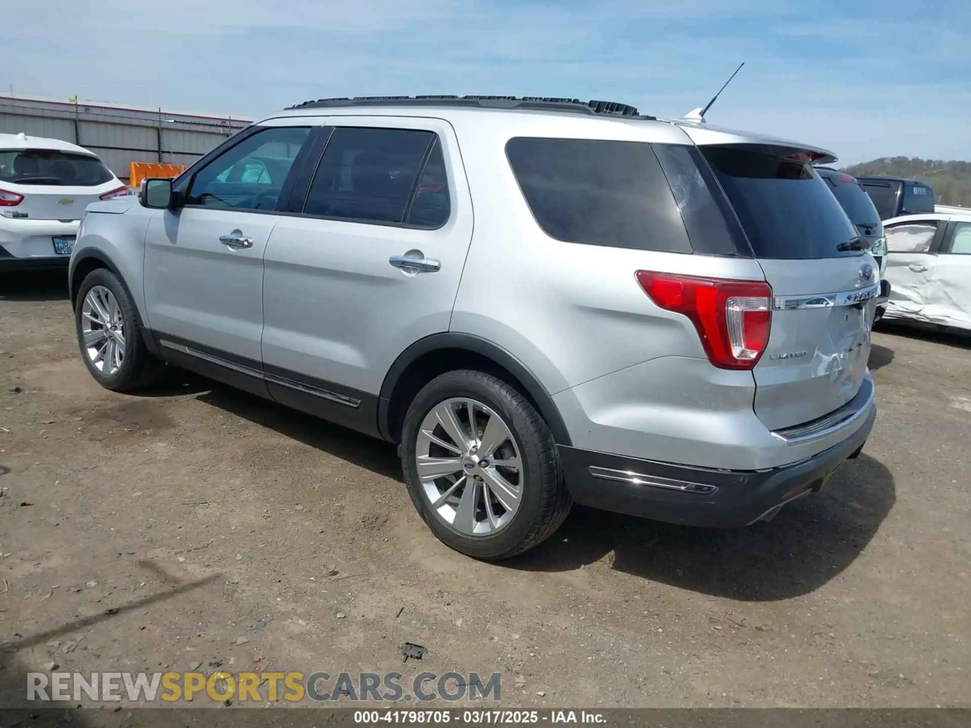 3 Photograph of a damaged car 1FM5K7F81KGB47570 FORD EXPLORER 2019