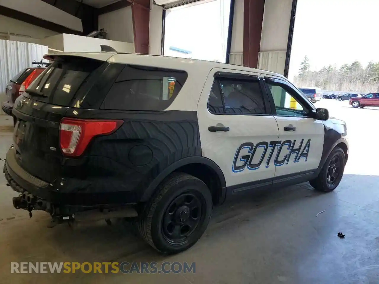3 Photograph of a damaged car 1FM5K8AR3KGA63319 FORD EXPLORER 2019