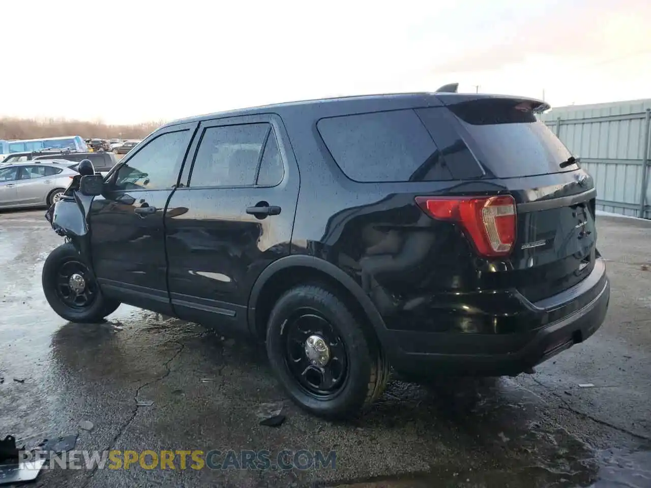 2 Фотография поврежденного автомобиля 1FM5K8AR5KGB45200 FORD EXPLORER 2019