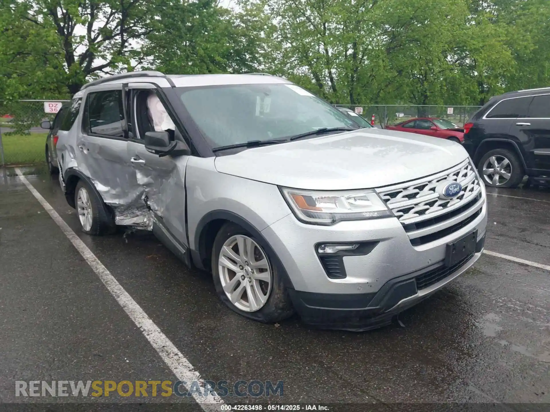 1 Photograph of a damaged car 1FM5K8D86KGA57226 FORD EXPLORER 2019