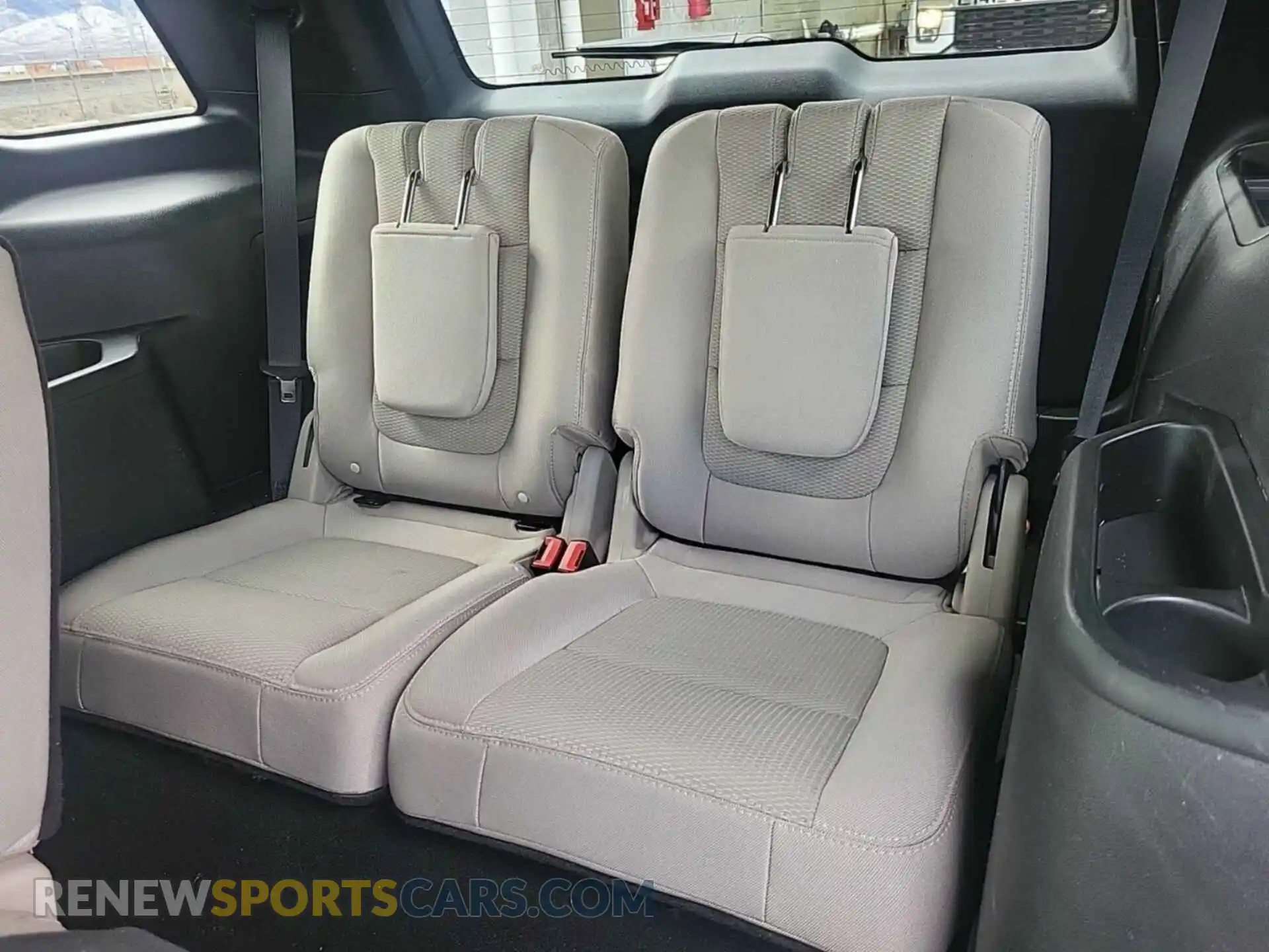3 Photograph of a damaged car 1FM5K8D86KGA93045 FORD EXPLORER 2019