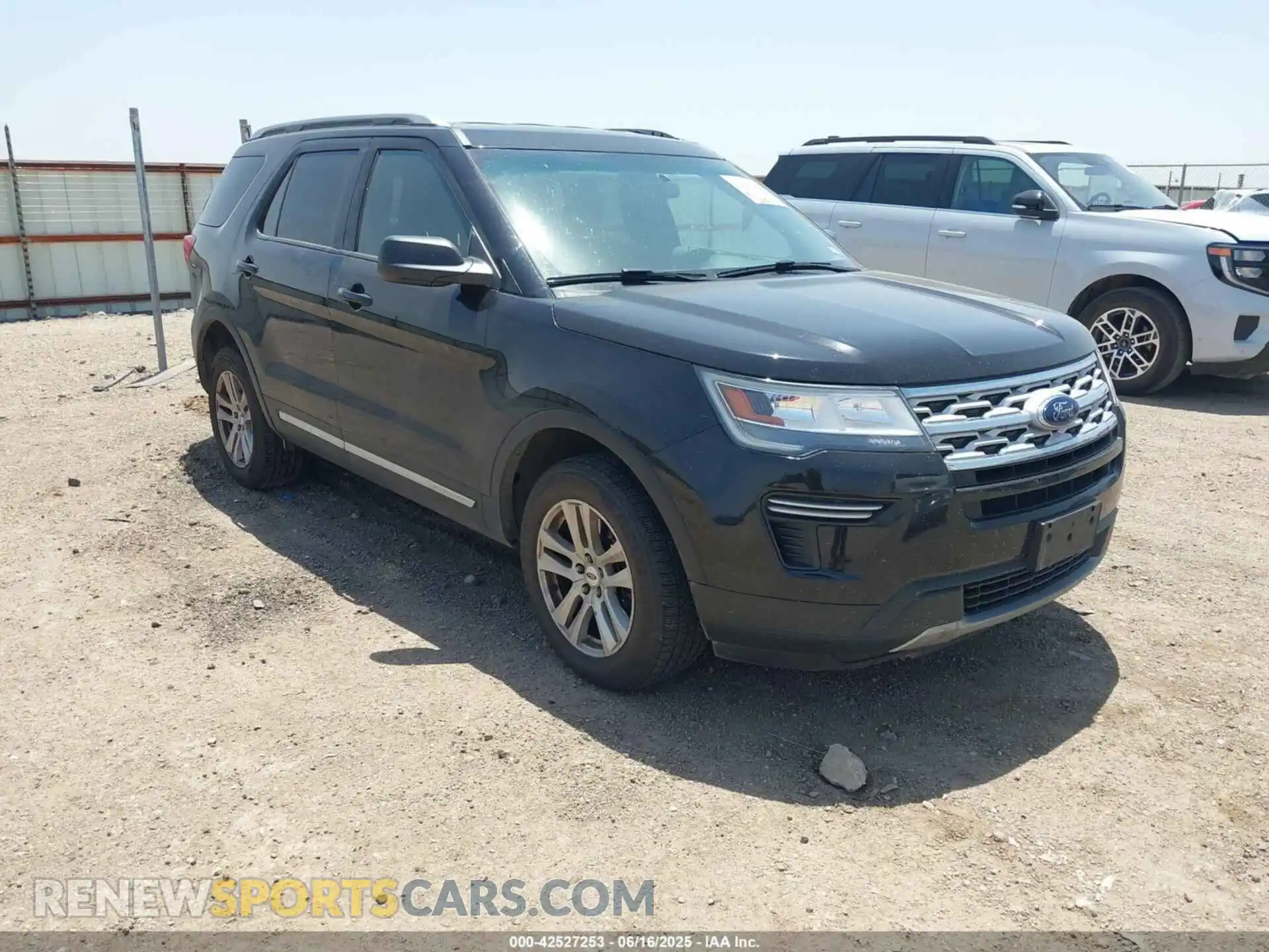 1 Photograph of a damaged car 1FM5K8D88KGA27693 FORD EXPLORER 2019