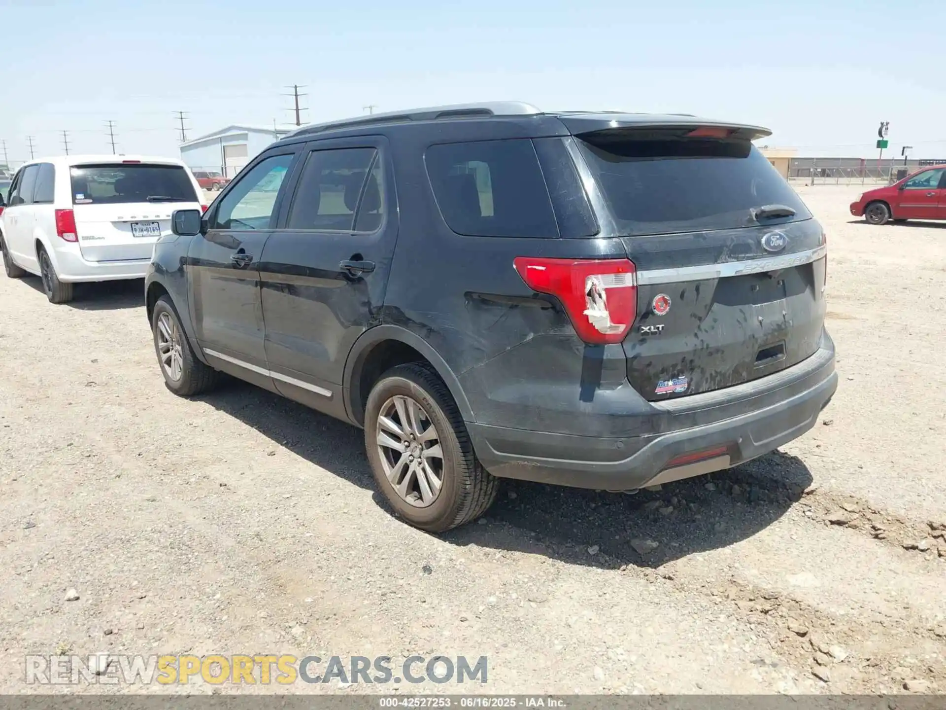 3 Photograph of a damaged car 1FM5K8D88KGA27693 FORD EXPLORER 2019