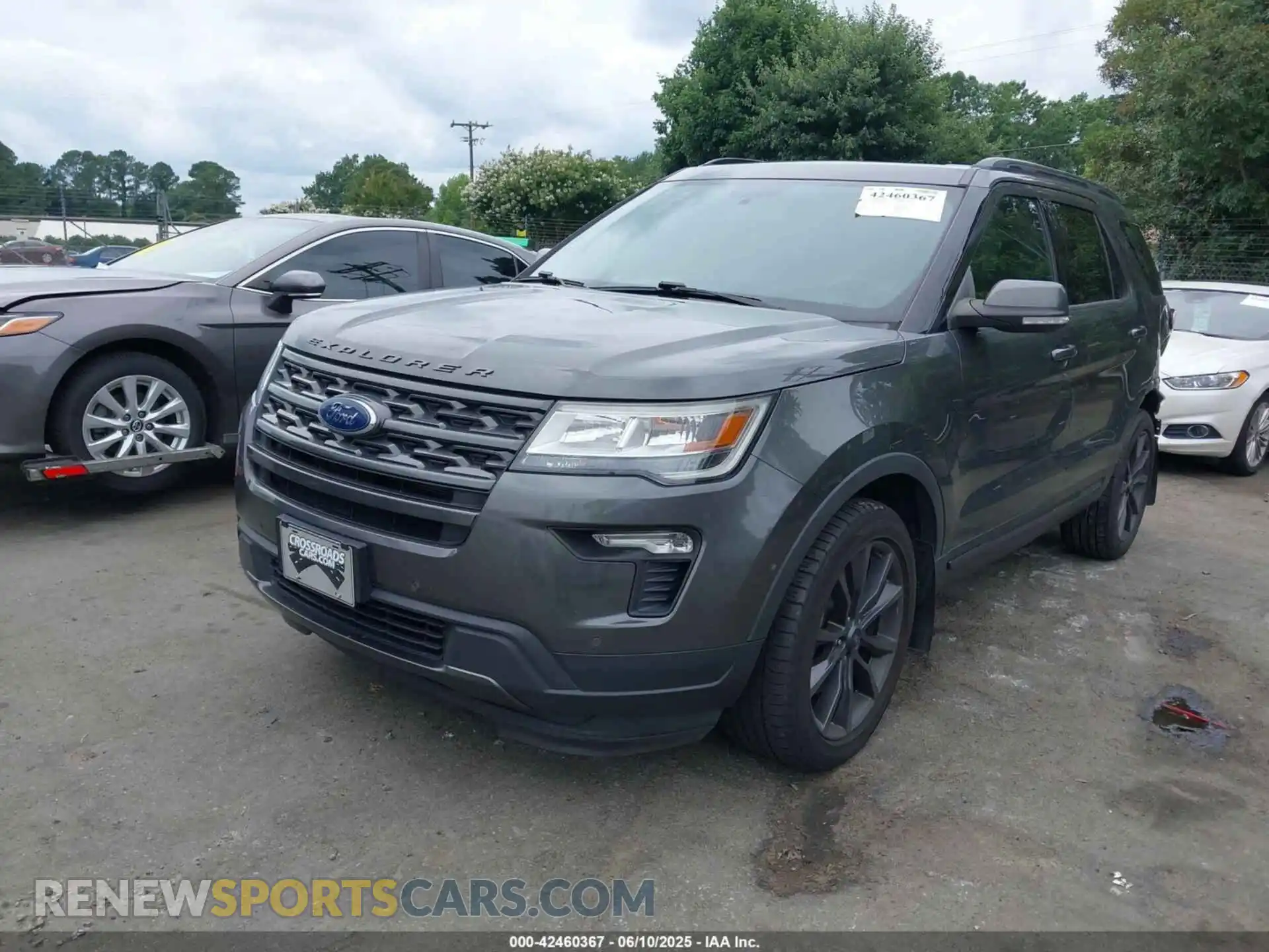 2 fotografías del automóvil dañado 1FM5K8D89KGA89605 FORD EXPLORER 2019