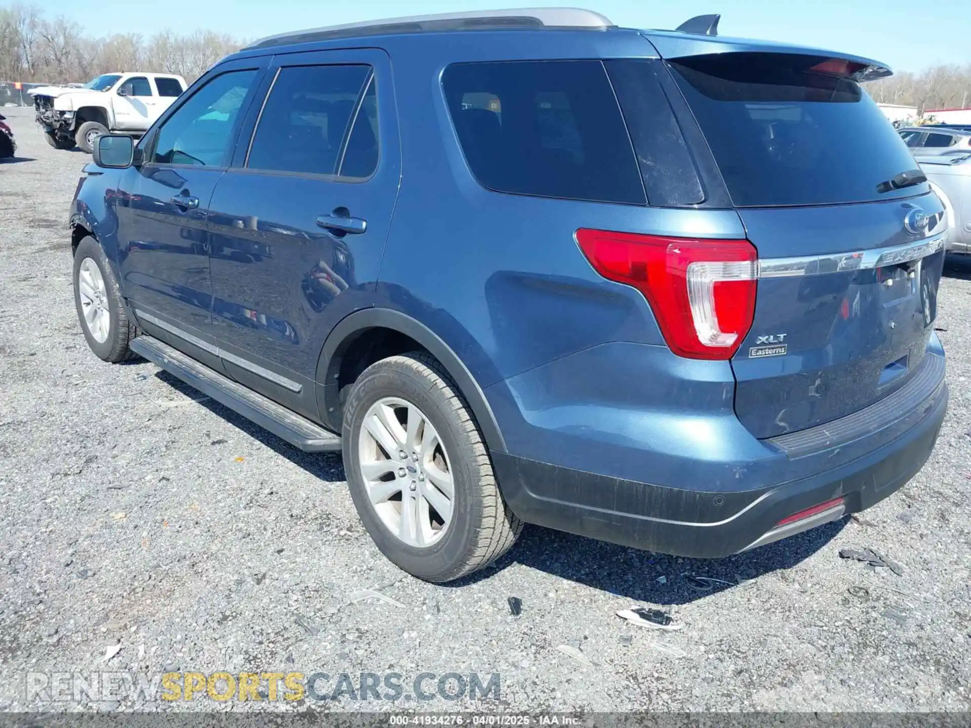 3 Photograph of a damaged car 1FM5K8D8XKGA74899 FORD EXPLORER 2019