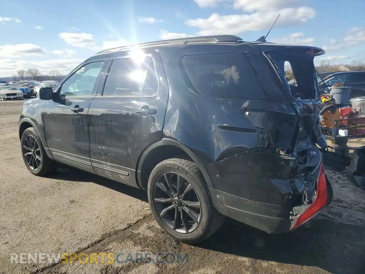 2 Фотография поврежденного автомобиля 1FM5K8DH1KGB27330 FORD EXPLORER 2019