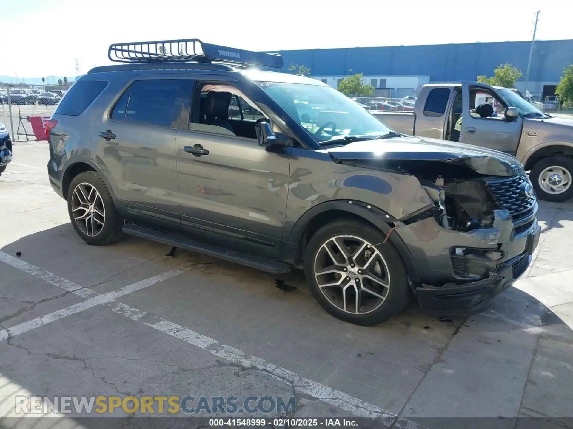 1 Photograph of a damaged car 1FM5K8GTXKGA42549 FORD EXPLORER 2019